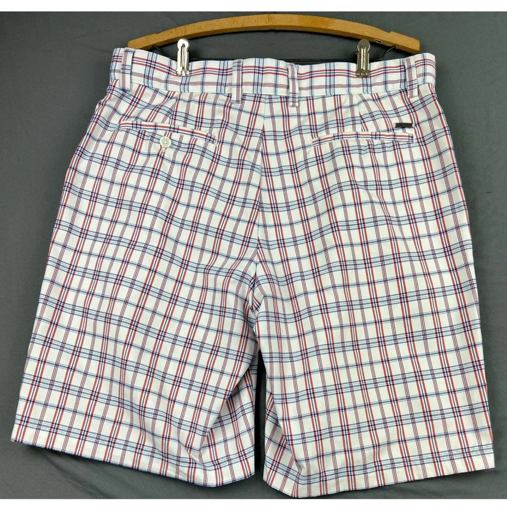 Greg Norman Tasso Elba Golf Shorts Mens 34 White Red Blue Plaid Shark Logo Good